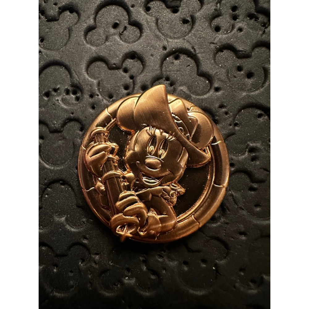 📍FINAL📍Disney Pin WDI DCL Treasure Cruise Ship - Captain Minnie - Cast Exclusive